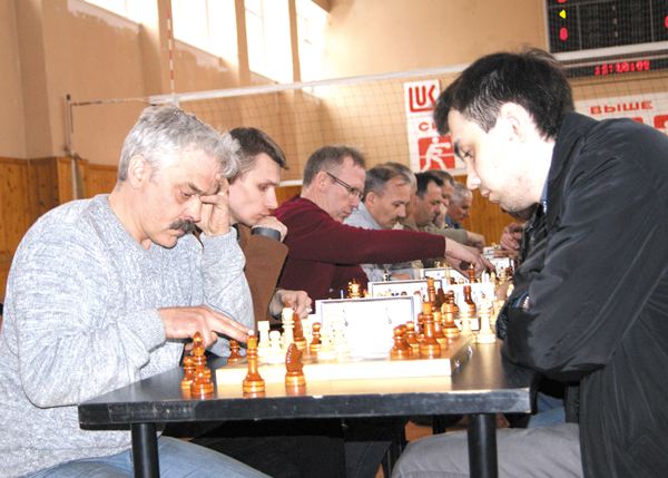 А. Рубцов (справа) и А. Шилов